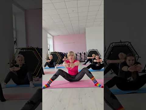 Видео: Комплекс на расслабление и растяжку