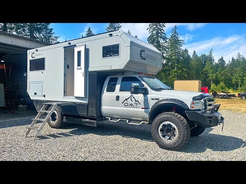 Видео: Ford F-550 Budget Earthroamer с индивидуальным внедорожником 4x4 от Overland Adventure Trucks