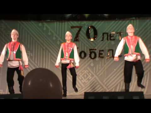 Видео: МАРИЙСКИЙ ТАНЕЦ "АРБОРСКИЕ ЖЕНИХИ". АНС."РВЕЗЫЛЫК"