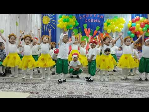 Видео: "Песню осени споем" (Осенняя плясовая) в исполнении младшей второй группы ДОО "Наристе"