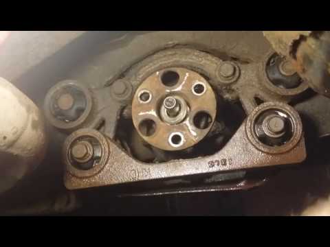 Видео: Hyundai Santa Fe SM, крестовина, сальники, втулки...