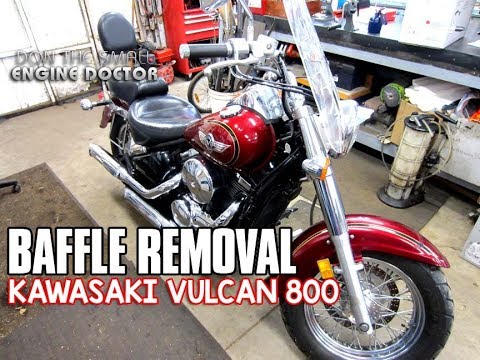 Видео: ИНСТРУКЦИЯ — Снятие дефлектора мотоцикла Kawasaki Vulcan 800