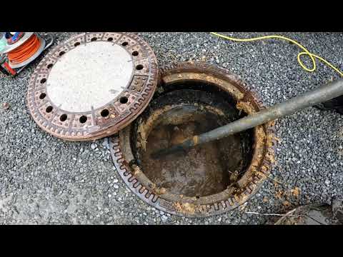 Видео: убрал засор в много этажном доме Германия, механической спиралью,часть 2