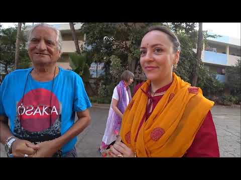 Видео: 23. АЛЁНА, РУССКАЯ ЖЕНА ИНДИЙСКОГО МУЖА. МЕЖДУНАРОДНАЯ СЕМЬЯ ИЗ КЕРАЛЫ. ЗАПАДНАЯ СТОЛОВАЯ