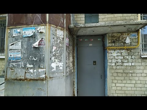 Видео: (Раритет) Усечённый лифт (Никопольский-1967 г.в) в наружной шахте лифта, город Саратов, хрущёвка