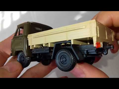 Видео: УАЗ 452д. Головастик. Русская Миниатюра. 1:43.