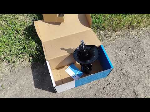 Видео: Mazda 626ge передние стойки ZEKKERT