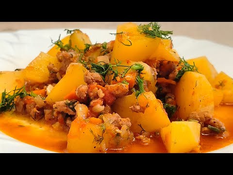 Видео: ВКУСНАЯ КАРТОШЕЧКА В СОУСЕ ИЗ ФАРША. БЫСТРЫЙ УЖИН