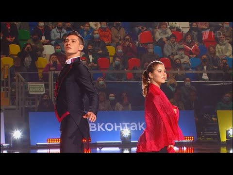 Видео: Анастасия Мишина и Александр Галлямов: показательный номер – шоу Team Tutberidze в Москве