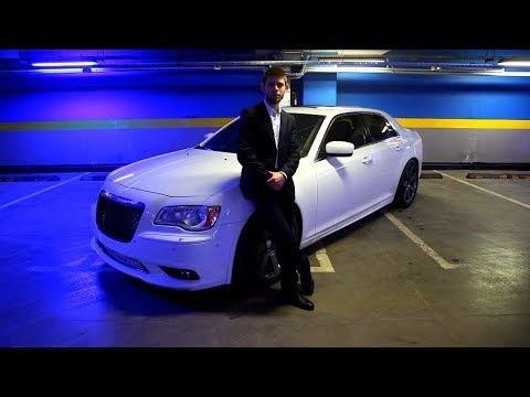 Видео: Почему вы не любите Chrysler 300C SRT8?