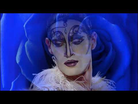 Видео: Служанки. Восточный танец Мадам. Helwa ya baladi