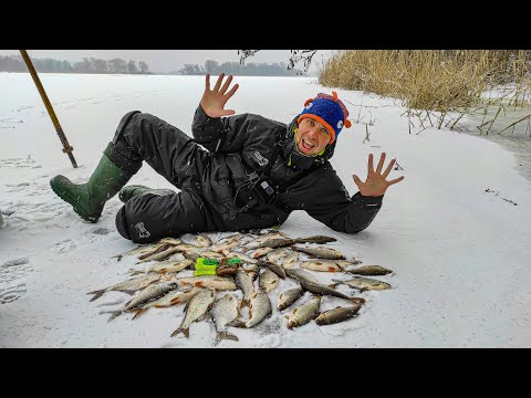 Видео: ЦЯ СНАСТЬ ЩОСЬ НЕЙМОВІРНЕ!!! 🐟🐟🐟 Гірлянда на річці Дніпро!!!