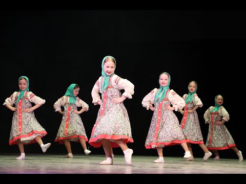 Видео: Ансамбль "Симбирские узоры". 2024 Концертная программа "ВЕСНА НА ДВОРЦОВОЙ"