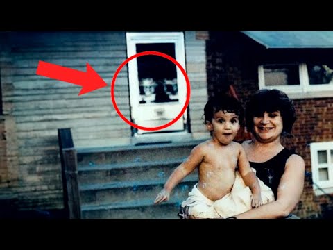 Видео: ПУГАЮЩИЕ видео с призраками снятыми на камеру у тебя дома