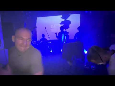 Видео: ELECTRIC INDIANS - Хоррор (Live @ МУНК, Moscow, 2025.02.21)