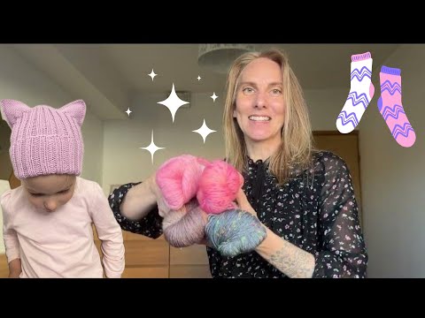 Видео: Пряжа от @abelknit-wolle  | котошапка дочке | процессы | готовые работы