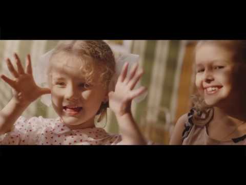 Видео: Песенка без конца (премьера клипа, 2016) Таисия Подгорная, Лиза Яшкина