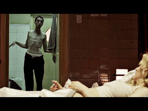 Видео: Мужчина не спит целый год и стал выглядеть как скелет обтянутый кожей