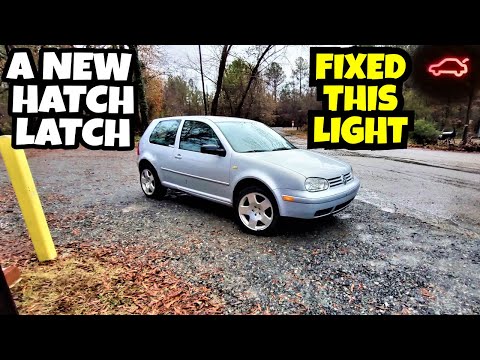 Видео: Замена защелки люка MK4 Golf... и ремонт