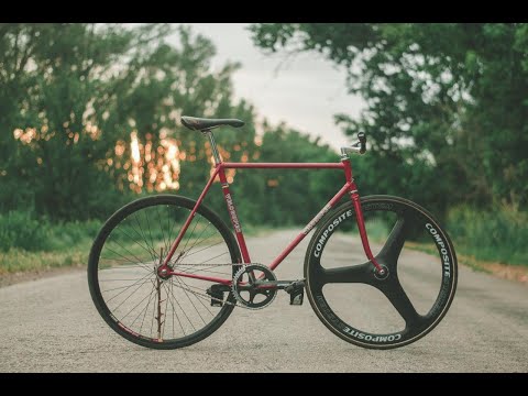 Видео: Bike Bulid - ХВЗ Velosuper (Soviet USSR Bicycle) Fixed Gear