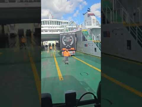 Видео: паром на сицилию