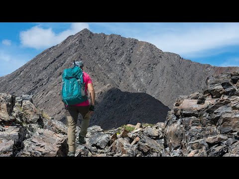 Видео: Цагаан Шувуут уулын авиралт / Climb peak Tsagaan Shuvuut 2021