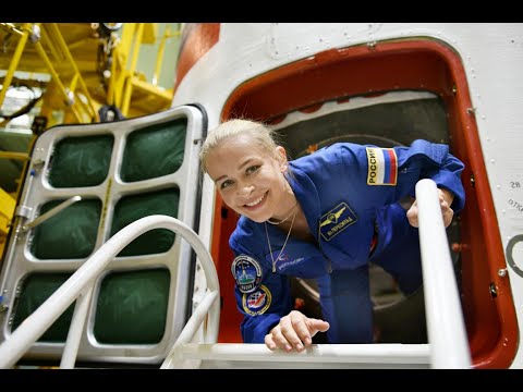 Видео: Первая "примерка" «Союз МС-19» съёмочной группой проекта «Вызов»