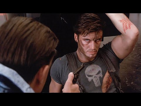 Видео: Полицейский становится КАРАТЕЛЕМ и уничтожает всех преступников в городе