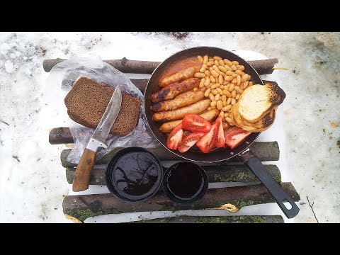 Видео: СУРОВЫЙ ЗИМНИЙ ПОХОД В ЛЕС / ЕДА НА КОСТРЕ / СНЕЖНАЯ БУРЯ - Winter Bushcraft Cooking / Snow Storm