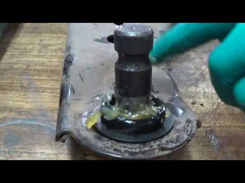 Видео: Hyundai Santa Fe - Замена передних шаровых. Replacing the front ball.