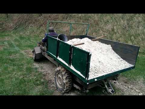 Видео: Едем в заброшенный карьер добывать белое золото!