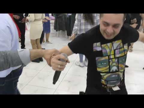 Видео: Кръщене на Давид 09/04/2022 Част 3 Разбивация с орк орхидеи