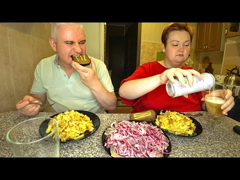 Видео: Рецепт ИДЕАЛЬНОЙ жареной картошки! Как ПРАВИЛЬНО пожарить? МУКБАНГ картошка, селедка и пиво)