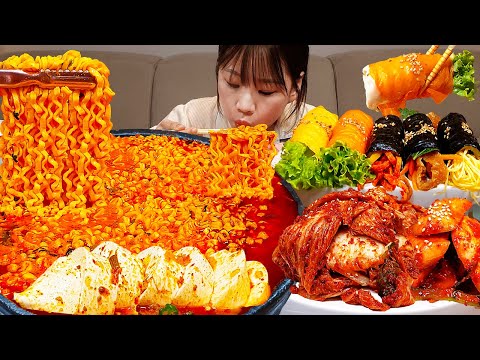 Видео: Sub)Real Mukbang- Острый рамен 🔥 (БУЛДАК, огненная лапша 🍜) кимбап 🍙 кимчи 🌶 ASMR КОРЕЙСКАЯ ЕДА