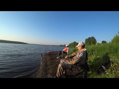 Видео: НИЖНИЙ ТАГИЛ! РЫБАЛКА С НОЧЕВОЙ НА НАШЕМ ПРУДУ! БУДЕТ ЛИ КЛЁВ В ЭТО ПЕКЛО? СЕЗОН 2020!