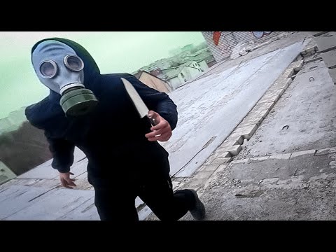 Видео: ПОБЕГ от МАНЬЯКА в ЗАБРОШЕННОМ ЗДАНИИ!