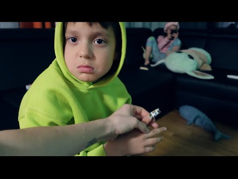 Видео: ВЛОГ / ПРОКУСИЛ ПАЛЕЦ ХОМЯК НАПАЛ /  01.04.21