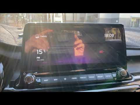 Видео: Обновление прошивки ГУ для KIA Seltos (Updating the firmware of the CarPlay for Kia Seltos)