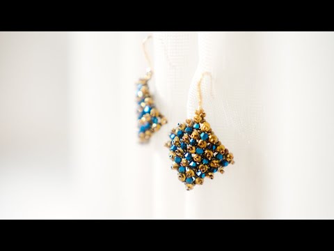 Видео: Как легко сделать вечерние серьги.
