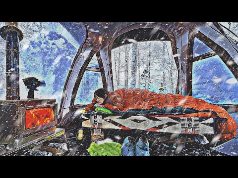 Видео: Снег идет сильный!!! Засыпаем в теплой и уютной палатке.