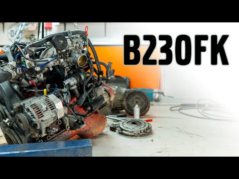 Видео: Быстрый демонтаж двигателя || Техническое обслуживание || Мой Volvo 945 для ежедневного использов...