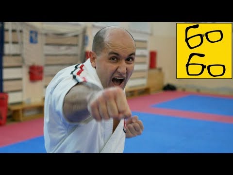 Видео: Удар начинается с руки, а не с бедра! Как бить сильно и быстро — техника удара рукой от Олега Эстона
