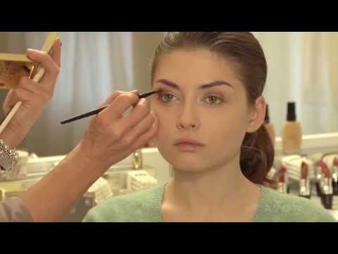 Видео: Образы: макияж от Avon в романтическом стиле