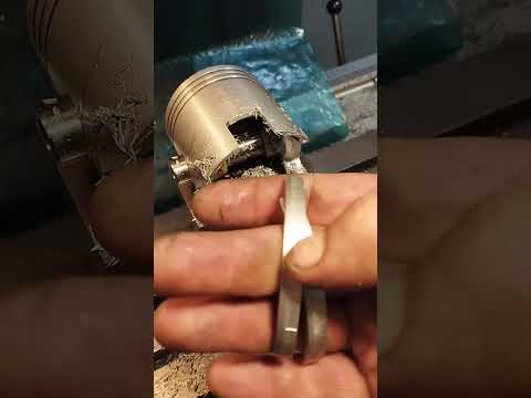 Видео: Гильза в цилиндр от двигателя параплана  Zanzottera MZ-34