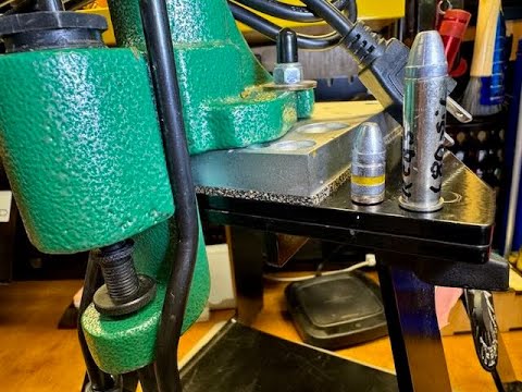 Видео: #moldymonday Эпизод 80, часть 2: руководство по использованию моего лубриканта RCBS Lube-a-Matic 2