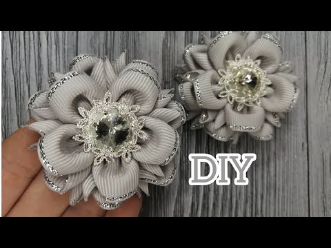 Видео: DIY🤗КАМЕЛИЯ из лент🌺2,5 см~с ювелирной серединкой~Handmade Dasha🌷