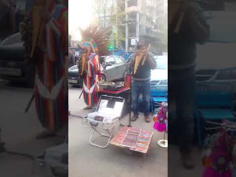 Видео: Выступление Эквадорцев - индейцев из Эквадора