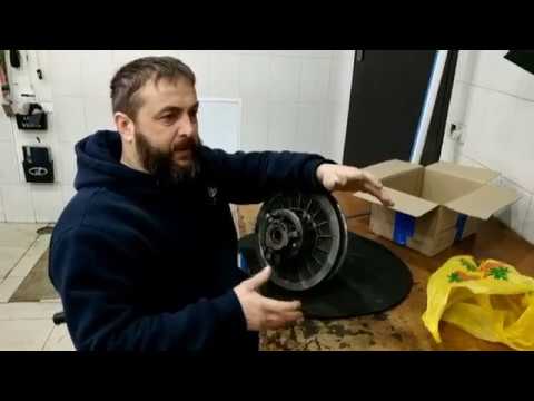 Видео: Разборка ведомого вариатора старого образца Арктик Кет 660 Как отремонтировать вариатор на снегоходе
