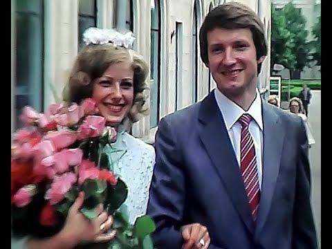 Видео: Свадьба снята на цветной кинопленке 16 мм в 1981 г. Минск, добавлено музыкальное сопровождение.