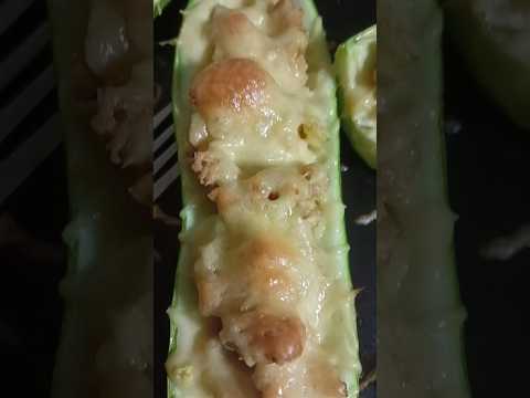 Видео: ПП кабачки лодочки. Это вкусно🥰 В духовке на 180 градусов на 30 минут. #пп #правильноепитание #еда